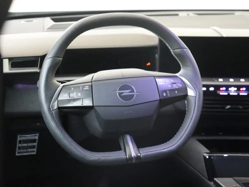 Opel Grandland 1.2 Turbo Hybrid GS uit 2025, foto 6