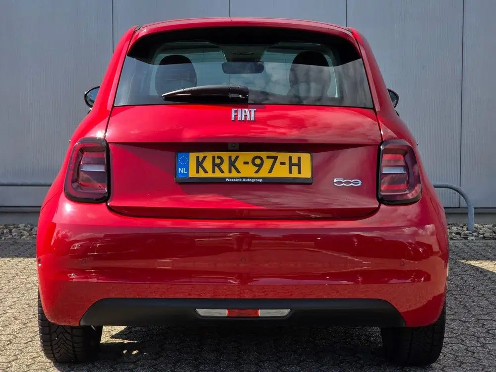 Fiat 500 La Prima 42 kWh Navigatie uit 2024, foto 5