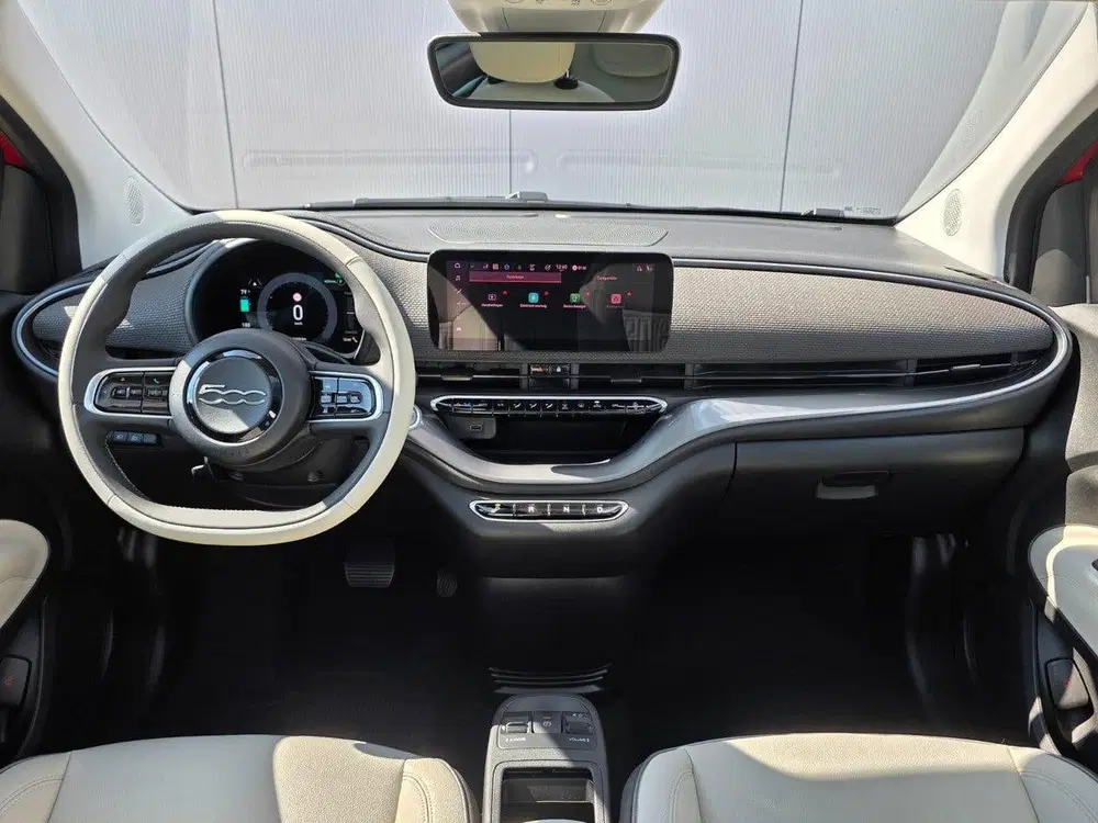 Fiat 500 La Prima 42 kWh Navigatie uit 2024, foto 9