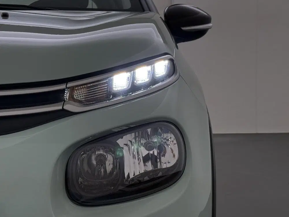 Citroën C3 Shine 110pk Automaat uit 2019, foto 13