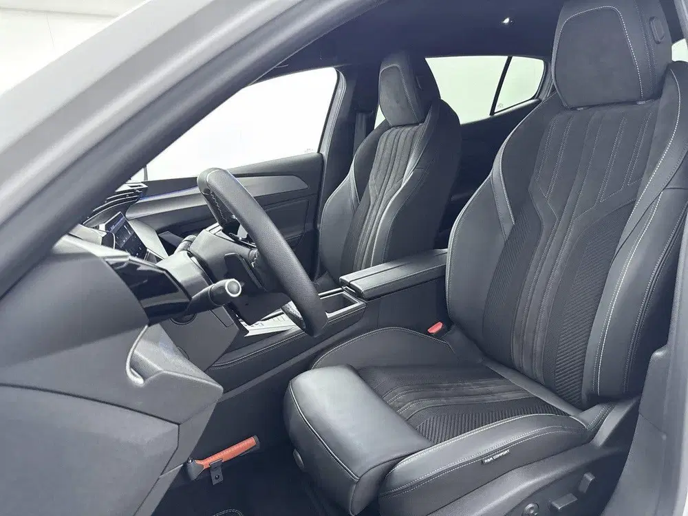 Peugeot 408 e-408 GT Avantage 58 kWh uit 2025, foto 6