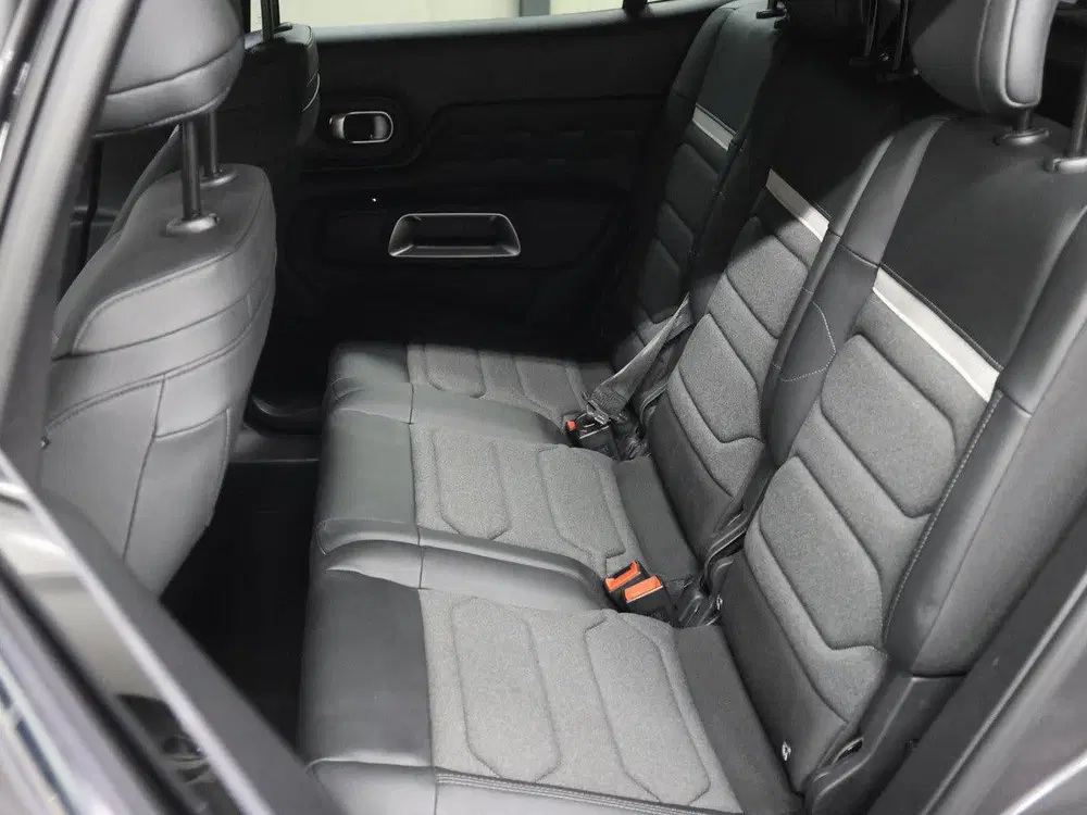 Citroën C5 Aircross 1.2 Hybrid 136PK Max uit 2025, foto 15