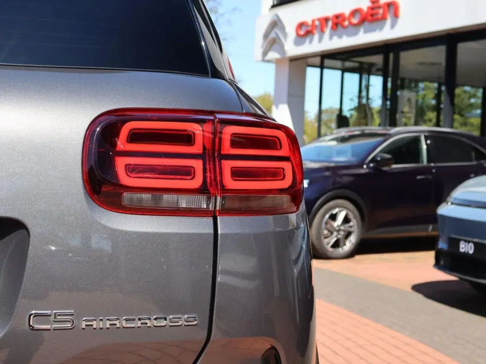 Citroën C5 Aircross PureTech 180PK S&S EAT8 Automaat Busine uit 2020, foto 14