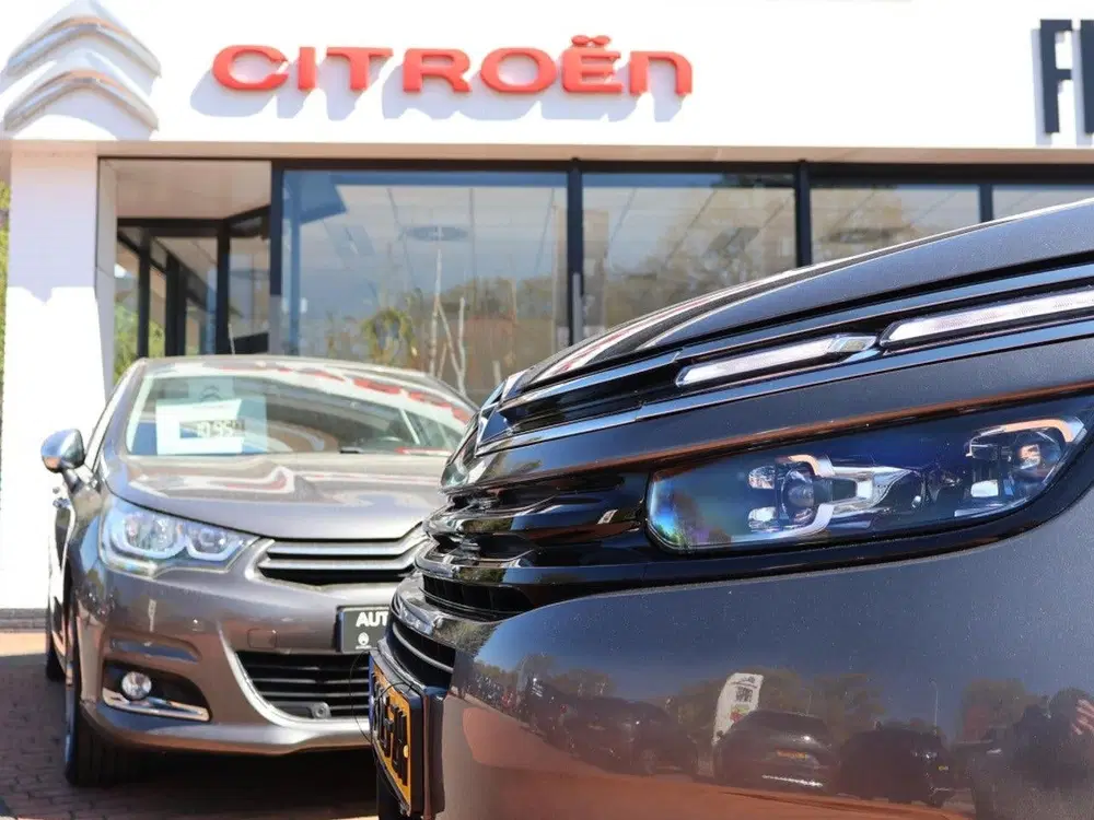 Citroën C5 Aircross PureTech 180PK S&S EAT8 Automaat Busine uit 2020, foto 15