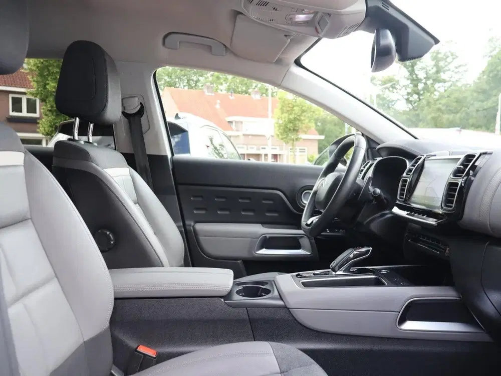 Citroën C5 Aircross PureTech 180PK S&S EAT8 Automaat Busine uit 2020, foto 6