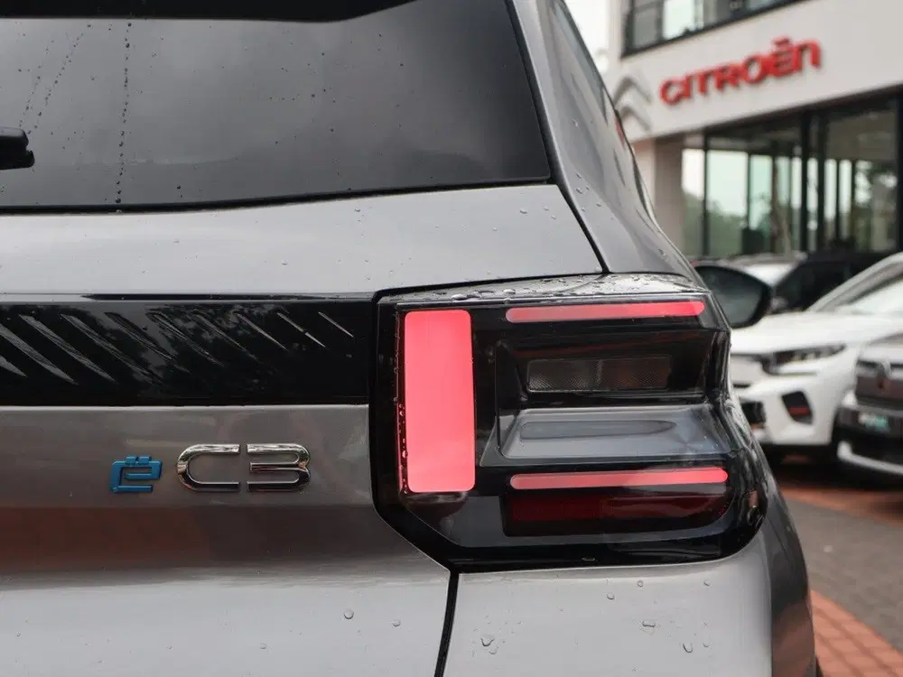 Citroën C3 ë-C3 EV Comfort Range 44kWh 113PK Max uit 2026, foto 12