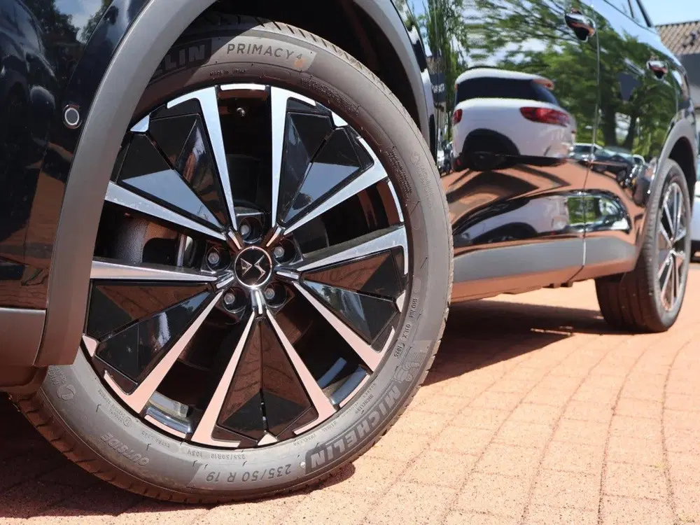 DS Automobiles DS 7 DS DS 7 E-TENSE Plug-in hybride 225PK eEAT uit 2026, foto 14