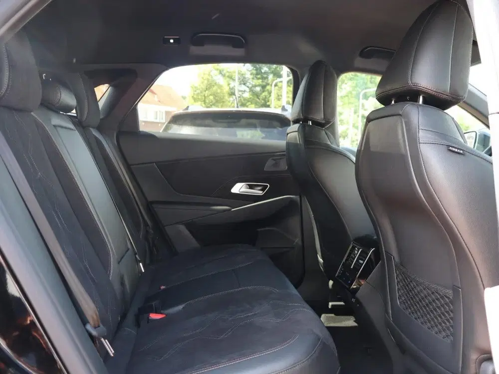 DS Automobiles DS 7 DS DS 7 E-TENSE Plug-in hybride 225PK eEAT uit 2026, foto 7