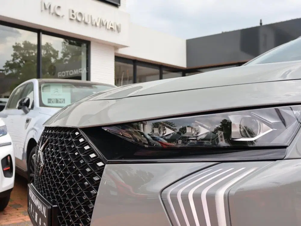 DS Automobiles DS 7 DS DS 7 E-TENSE Plug-in hybride 225PK eEAT uit 2026, foto 13