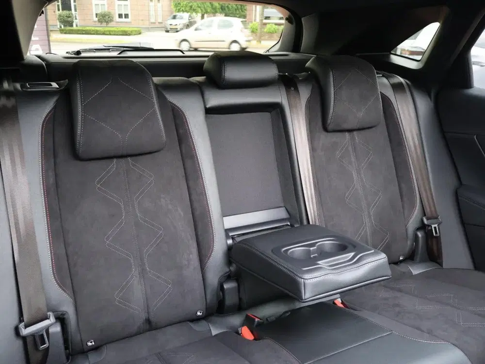 DS Automobiles DS 7 DS DS 7 E-TENSE Plug-in hybride 225PK eEAT uit 2026, foto 8