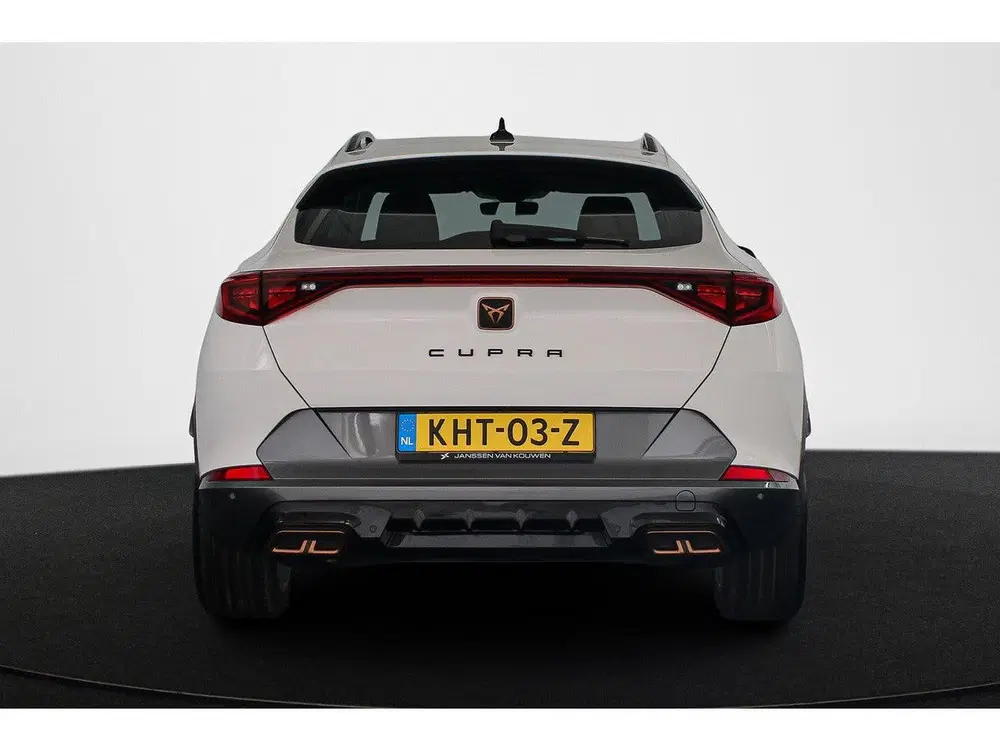 Cupra Formentor 1.4 e-Hybrid Business Stuur-Stoelverwarmin uit 2022, foto 15