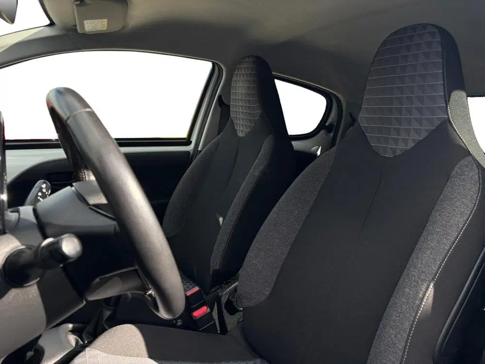 Peugeot 108 5-deurs Active 1.0 e-VTi 72pk uit 2020, foto 11