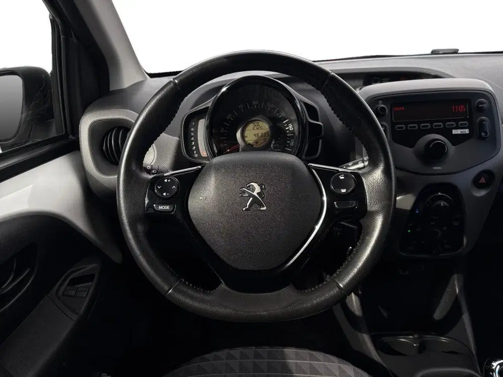 Peugeot 108 5-deurs Active 1.0 e-VTi 72pk uit 2020, foto 14