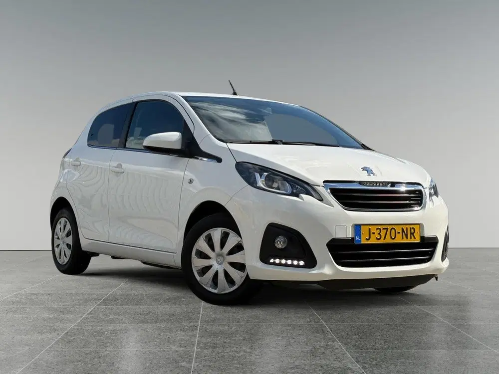 Peugeot 108 5-deurs Active 1.0 e-VTi 72pk uit 2020, foto 3