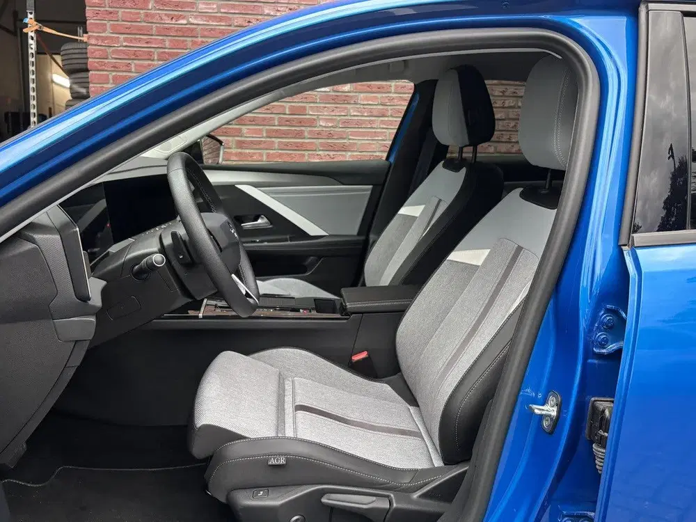 Opel Astra ST Elegance 1.6 HYbrid PHEV 180pk e-EAT8 uit 2024, foto 10