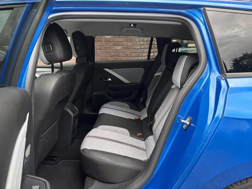 Opel Astra ST Elegance 1.6 HYbrid PHEV 180pk e-EAT8 uit 2024, foto 14