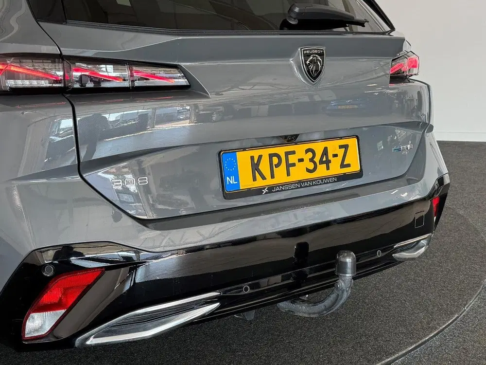 Peugeot 308 SW 1.6 Plug-in Hybrid 180 GT Pano Trekhaak uit 2024, foto 10