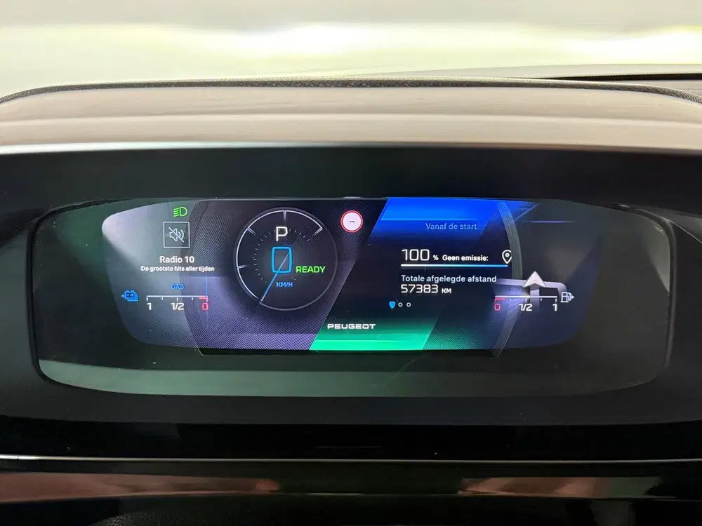 Peugeot 308 SW 1.6 Plug-in Hybrid 180 GT Pano Trekhaak uit 2024, foto 13