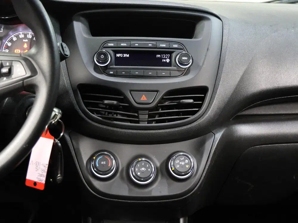 Opel Karl 1.0 75pk 120 Jaar Edition uit 2019, foto 14