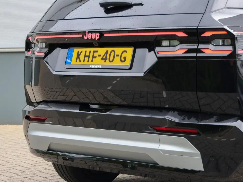 Jeep Compass 1.2 e-Hybrid First Edition uit 2026, foto 6