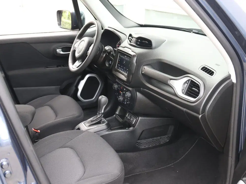 Jeep Renegade 150pk Longitude Automaat uit 2021, foto 8