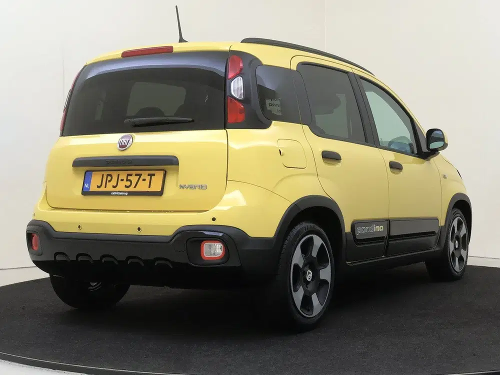 Fiat Panda 1.0 Hybrid Pandina Hybrid uit 2025, foto 11