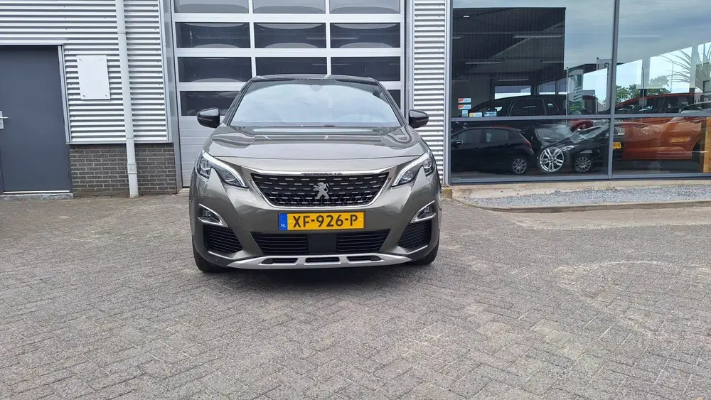 Peugeot 3008 1.2 PureTech GT Line uit 2019, foto 3