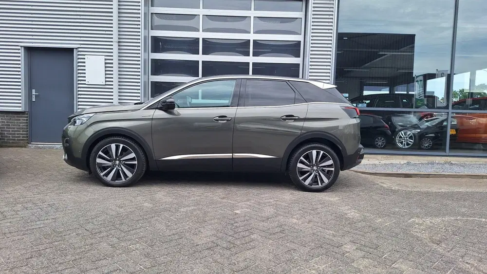 Peugeot 3008 1.2 PureTech GT Line uit 2019, foto 6
