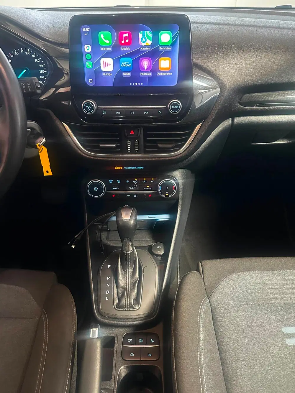 Ford Fiesta 1.0 EcoBoost Hybrid Active X CARPLAY AUTOM uit 2022, foto 10