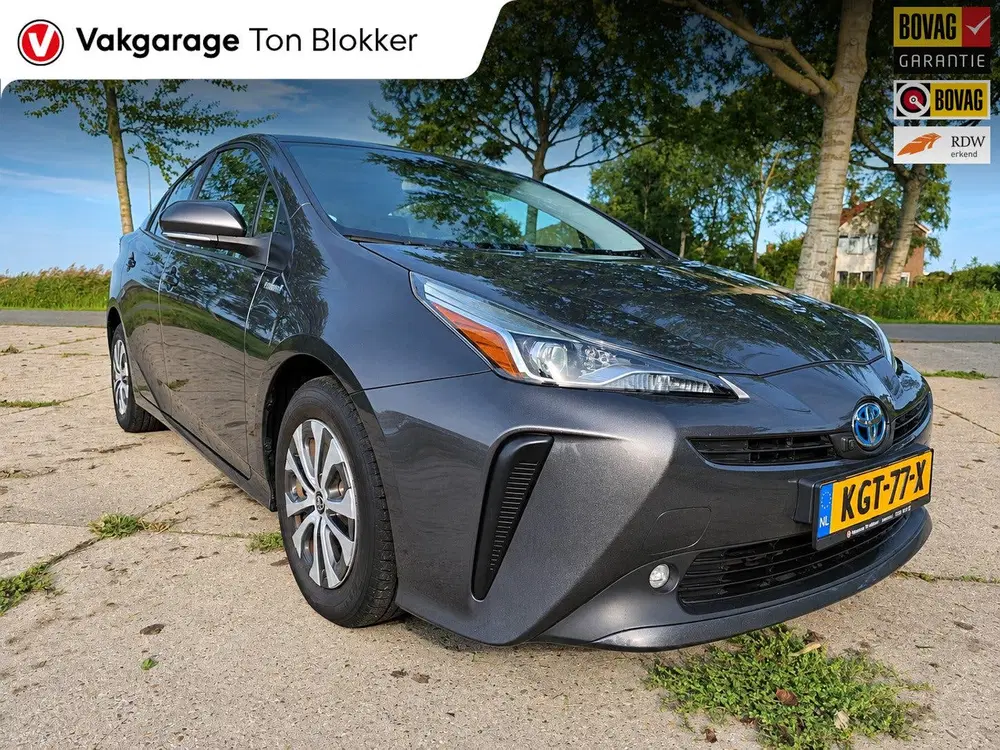 Toyota Prius 1.8 Dynamic uit 2021