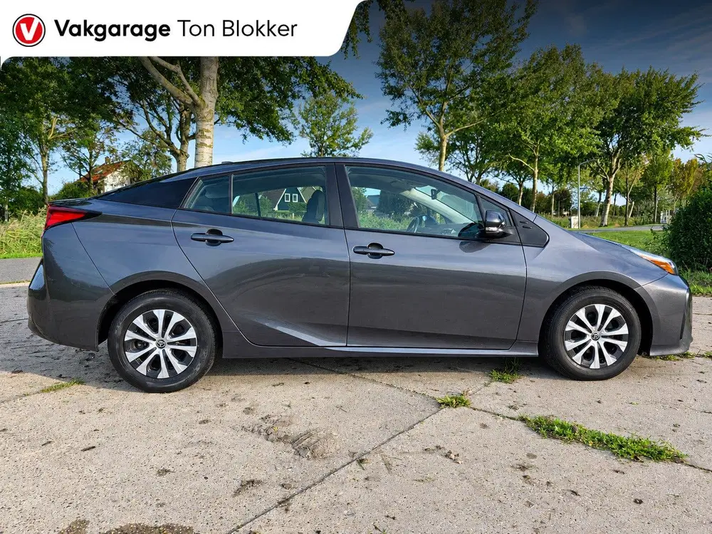 Toyota Prius 1.8 Dynamic uit 2021, foto 11