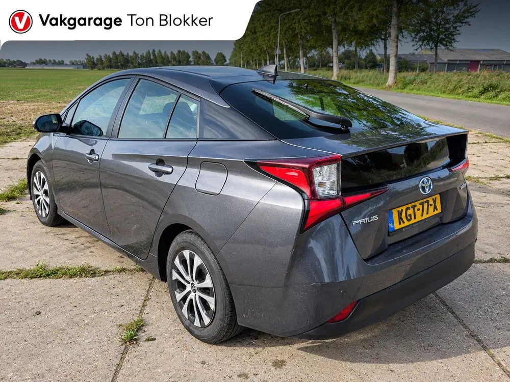 Toyota Prius 1.8 Dynamic uit 2021, foto 12