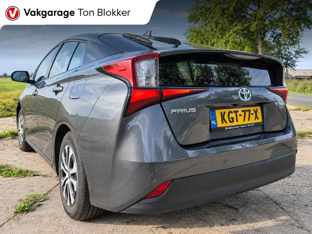 Toyota Prius 1.8 Dynamic uit 2021, foto 8