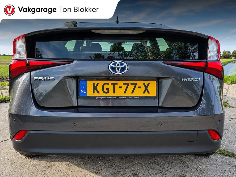 Toyota Prius 1.8 Dynamic uit 2021, foto 9