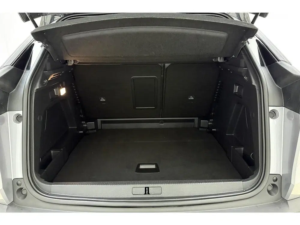 Peugeot 3008 1.2T 130pk GT uit 2024, foto 10