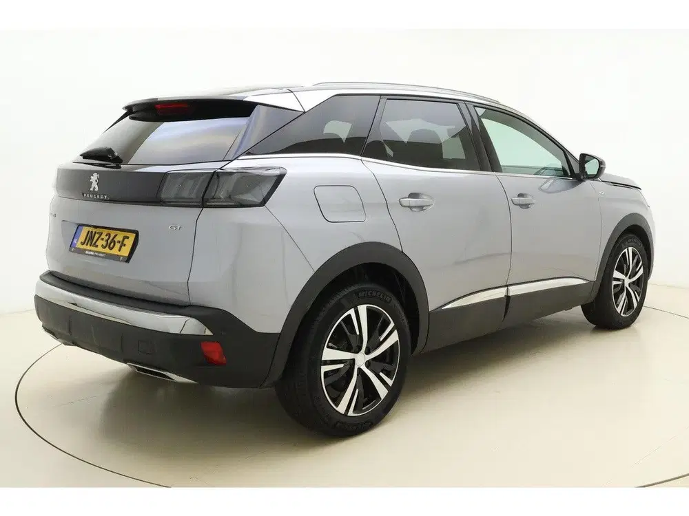 Peugeot 3008 1.2T 130pk GT uit 2024, foto 2