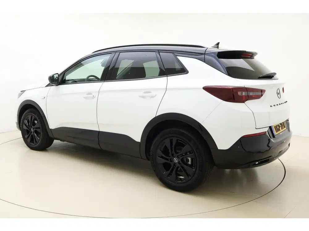 Opel Grandland 1.2 Turbo GS Black Pack uit 2024, foto 4