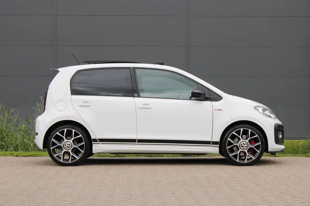 Volkswagen up! 1.0 GTI BeatsAudio Panodak Camera RIJKLAAR uit 2020, foto 12