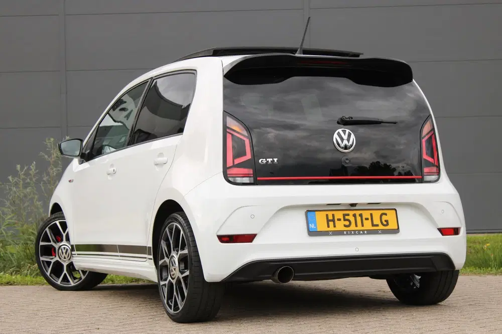 Volkswagen up! 1.0 GTI BeatsAudio Panodak Camera RIJKLAAR uit 2020, foto 3