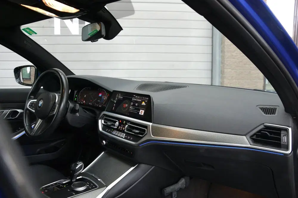BMW 3-serie 318i Automaat M-Sport uit 2020, foto 11