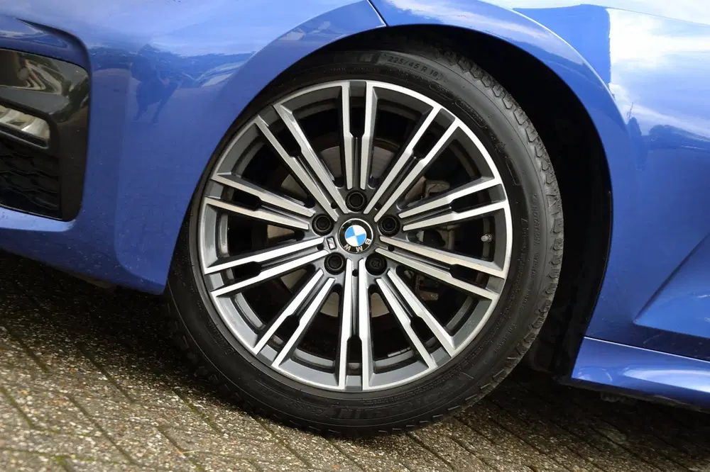 BMW 3-serie 318i Automaat M-Sport uit 2020, foto 5