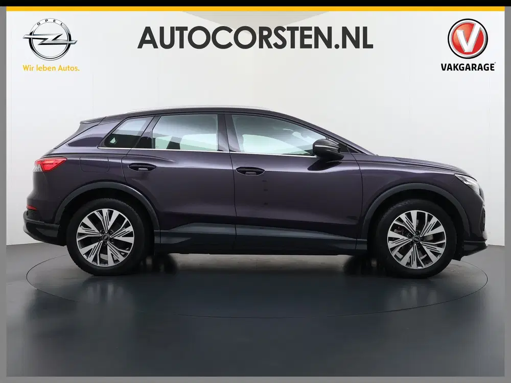 Audi Q4 e-tron 40 82kWh Trekhaak Matrix Led 19" Sportst.+ uit 2021, foto 4