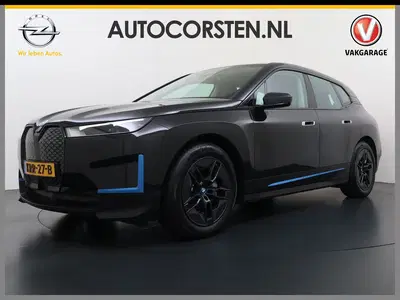 BMW iX xDrive40 327PK Executive SOH 99% Trekhaak uit 2023