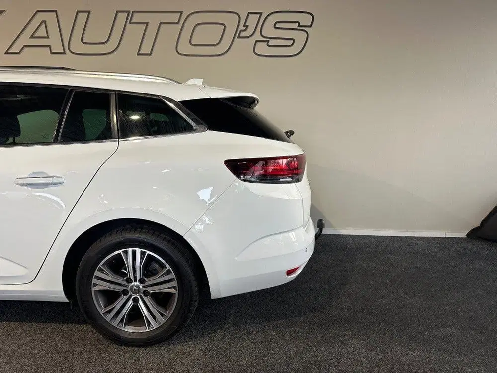 Renault Megane 1.3 TCE INTENS NAP l PANORAMA l CAMERA l H uit 2022, foto 10