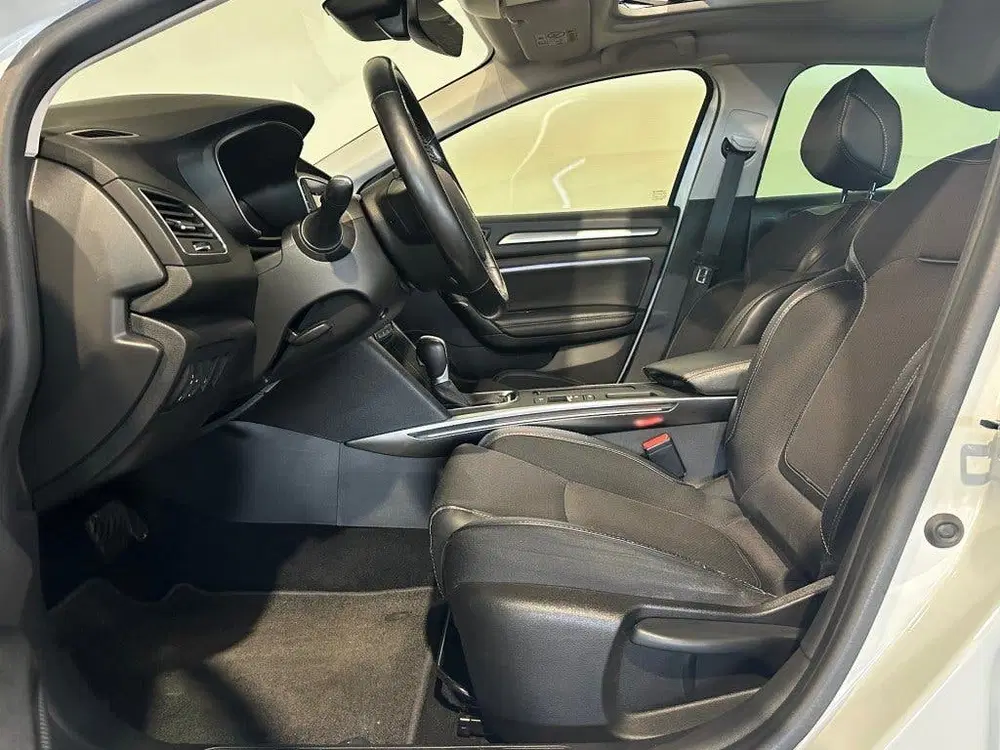 Renault Megane 1.3 TCE INTENS NAP l PANORAMA l CAMERA l H uit 2022, foto 13
