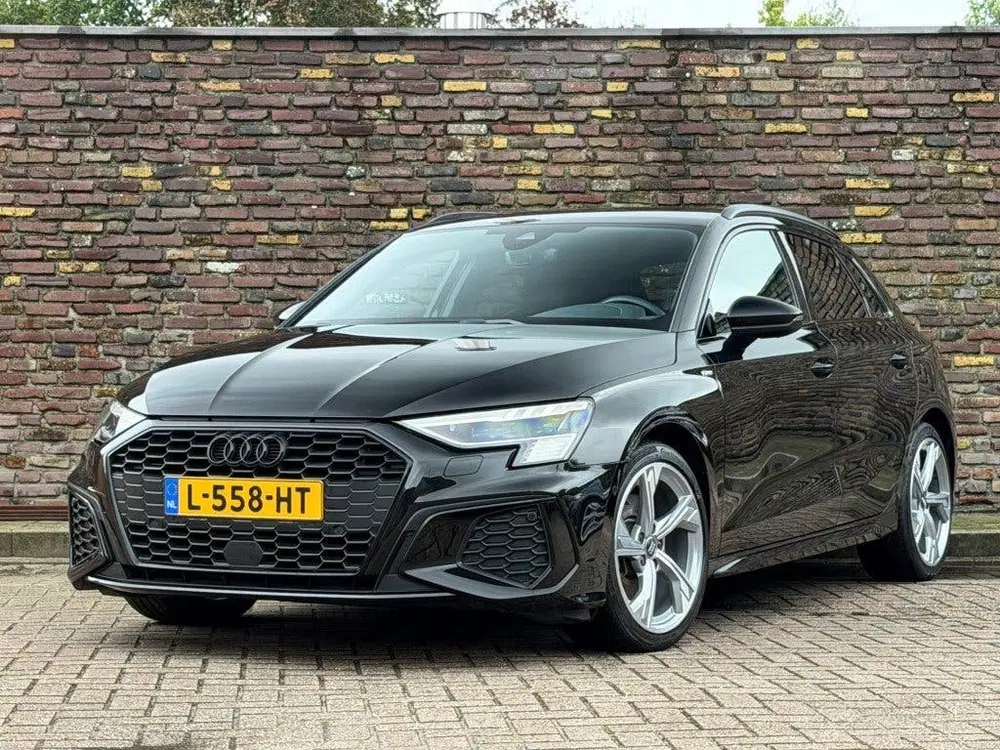 Audi A3 35 TFSI S-Line Automaat ACC B&O Black Styl uit 2020, foto 5