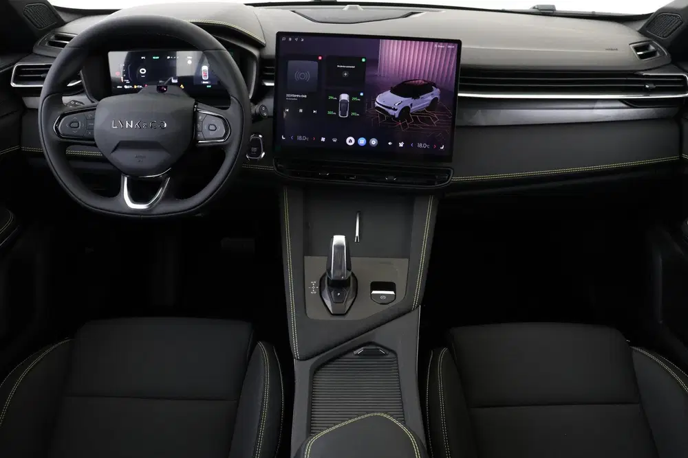 Lynk & Co 01 1.5 PHEV CORE -CARPLAY uit 2026, foto 4