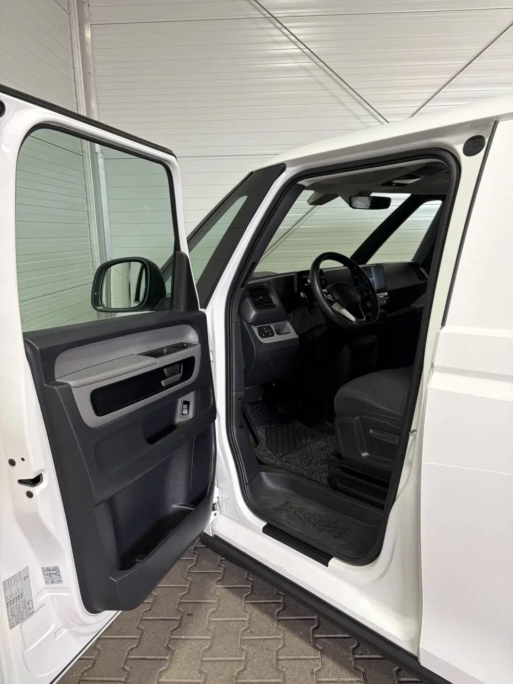Volkswagen ID. Buzz ID. Buzz Cargo 77 kWh uit 2023, foto 15