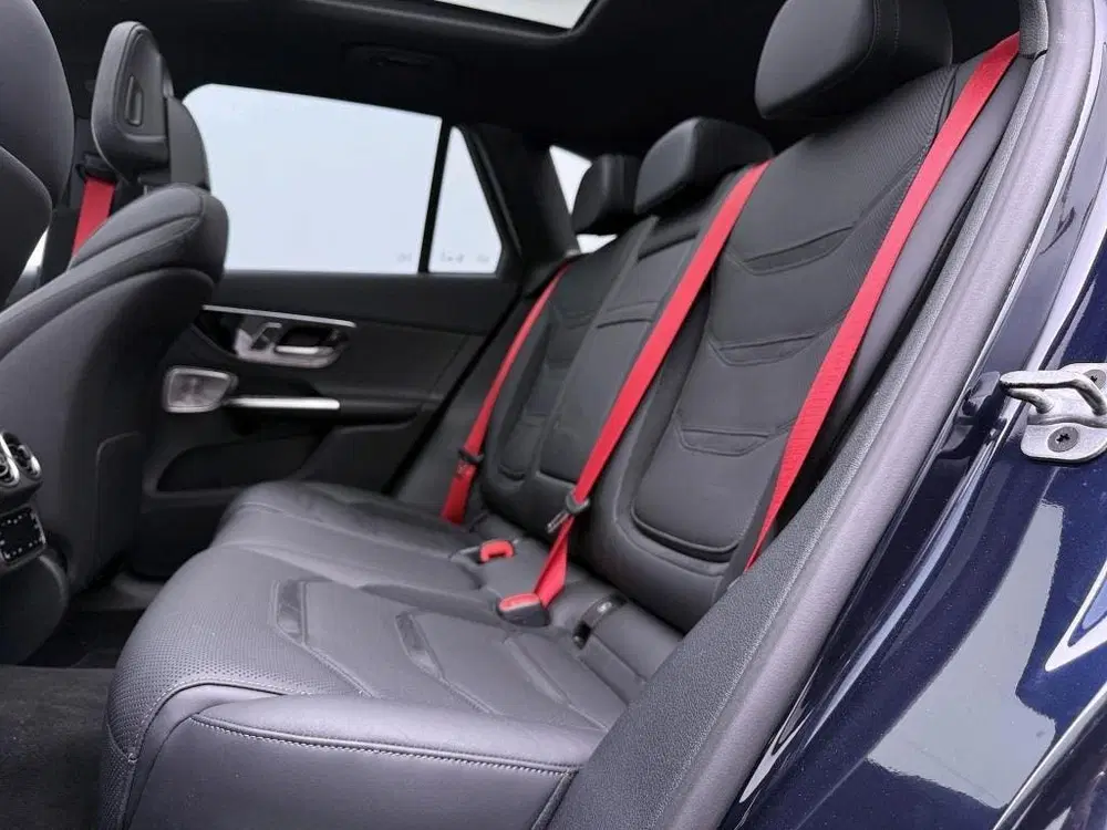 Mercedes-Benz GLC AMG 43 4MATIC uit 2025, foto 11