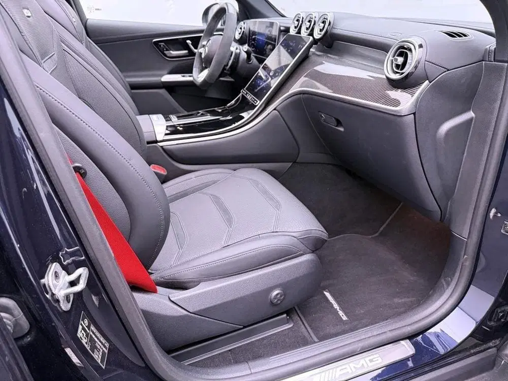 Mercedes-Benz GLC AMG 43 4MATIC uit 2025, foto 3